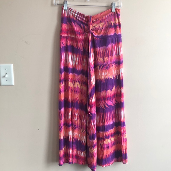 Winners Dress - Skirt - Picture 2 of 2